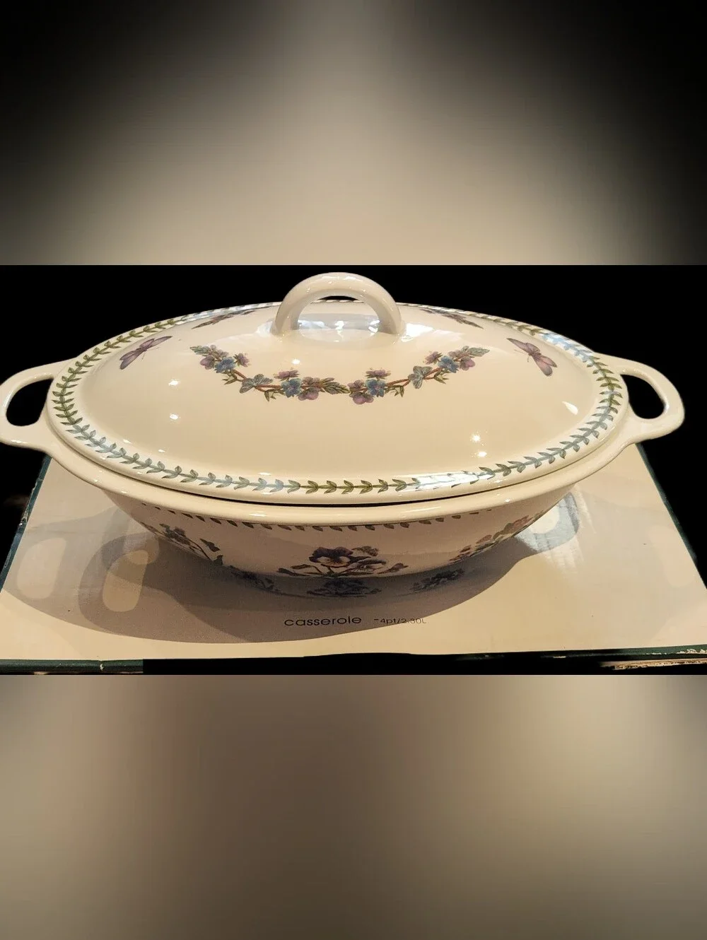 Portmeirion Botanic Garden Clematis Florida Oval 4pt / 2.3L Casserole w Lid NIB